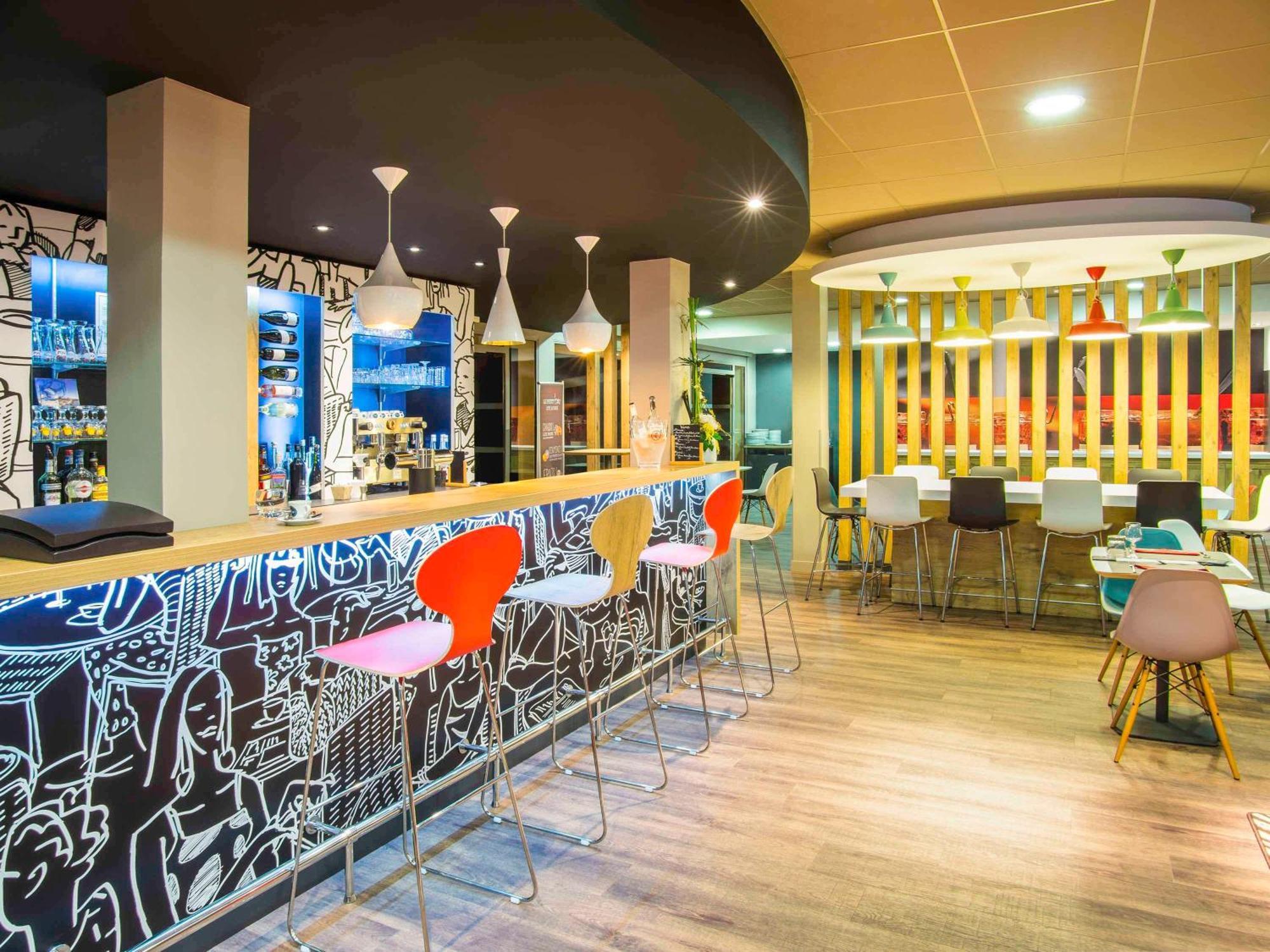 Ibis Tarbes Odos Hotel Exterior photo